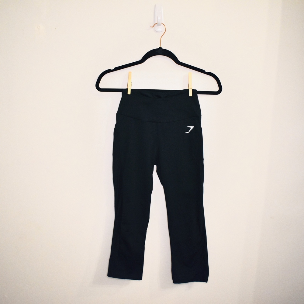 Black Gymshark Dry Sculpture Cropped Leggings